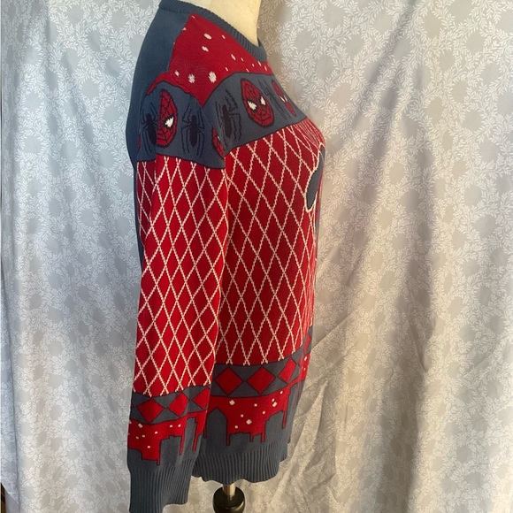 Spider-Man Sweater - Picture 4 of 6